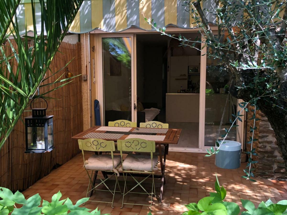 **** Beau T2 de 40 m2, jardin de 70m2, au calme, à 50 mètres de la plage Le Pradet Exterior foto