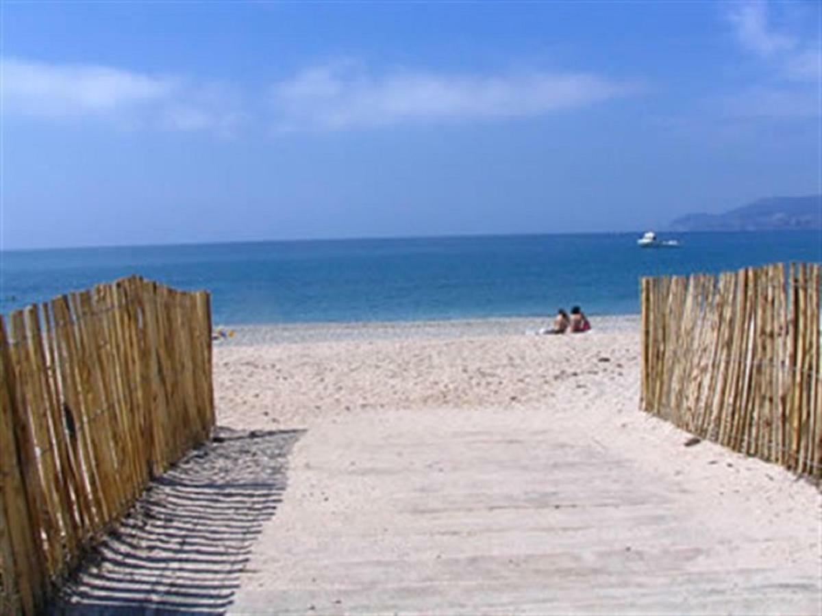 **** Beau T2 de 40 m2, jardin de 70m2, au calme, à 50 mètres de la plage Le Pradet Exterior foto